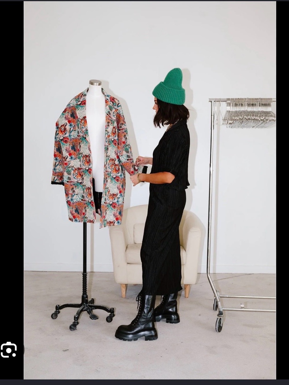 Dressed in LALA Scorpio Wild Soul Jacket - Picture 4 of 4